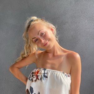 Meet your Posher, Sophia